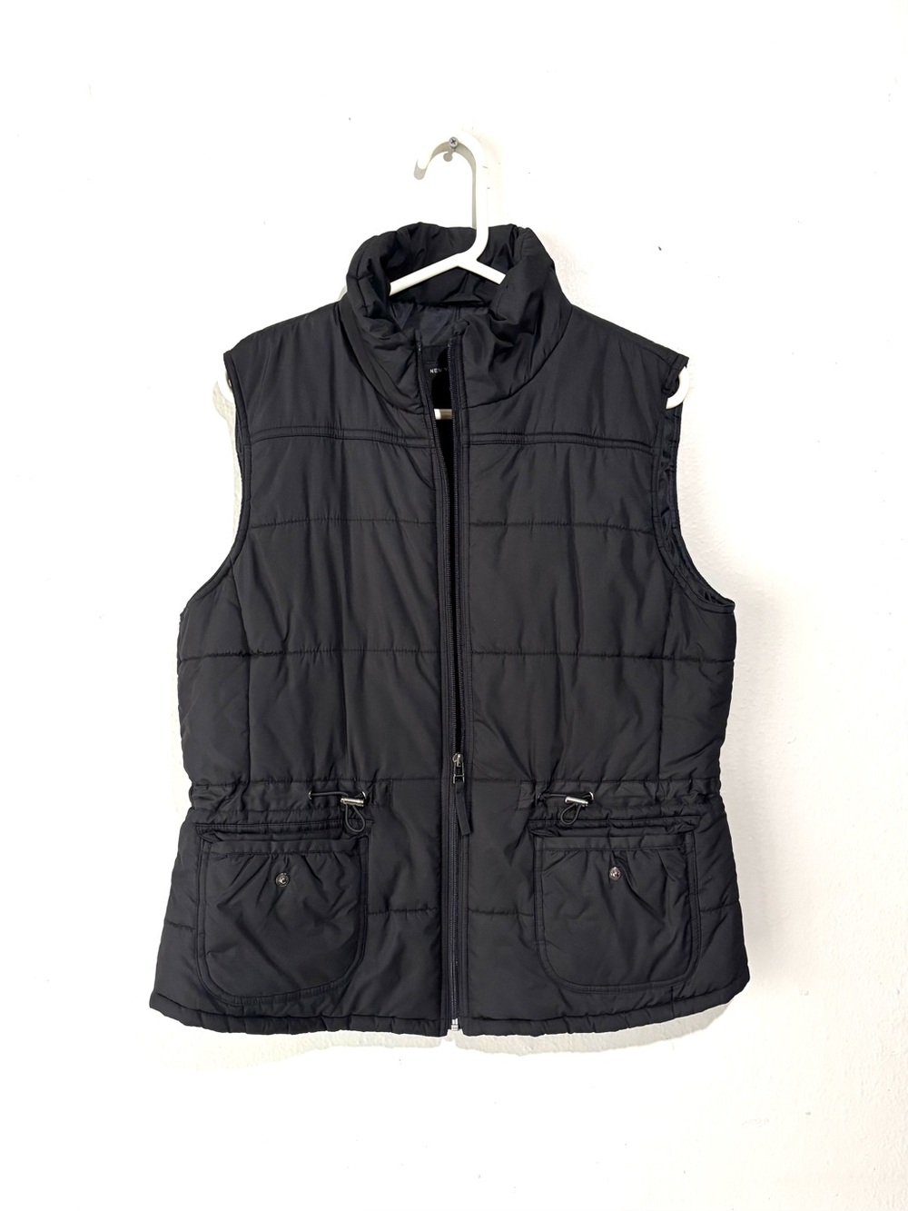 New York & Company Black Puffer Utility Vest Pockets Size Large EUC